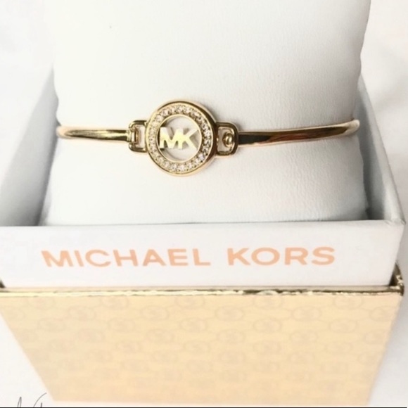 NWT authentic MK gold tone logo bracelet - Picture 3 of 7